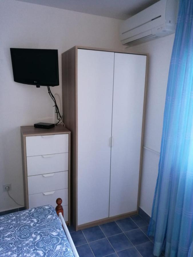 Ferienhaus Bozena Appartment 1 Върсар Екстериор снимка