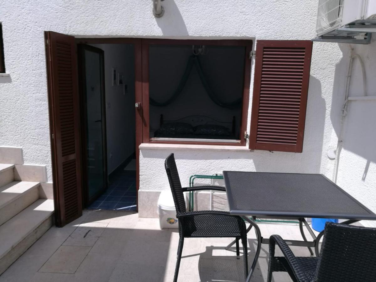 Ferienhaus Bozena Appartment 1 Върсар Екстериор снимка